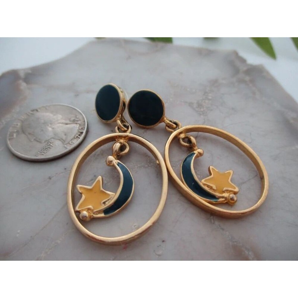 Vintage 90's star moon enamel dangle hoop gold tone earrings